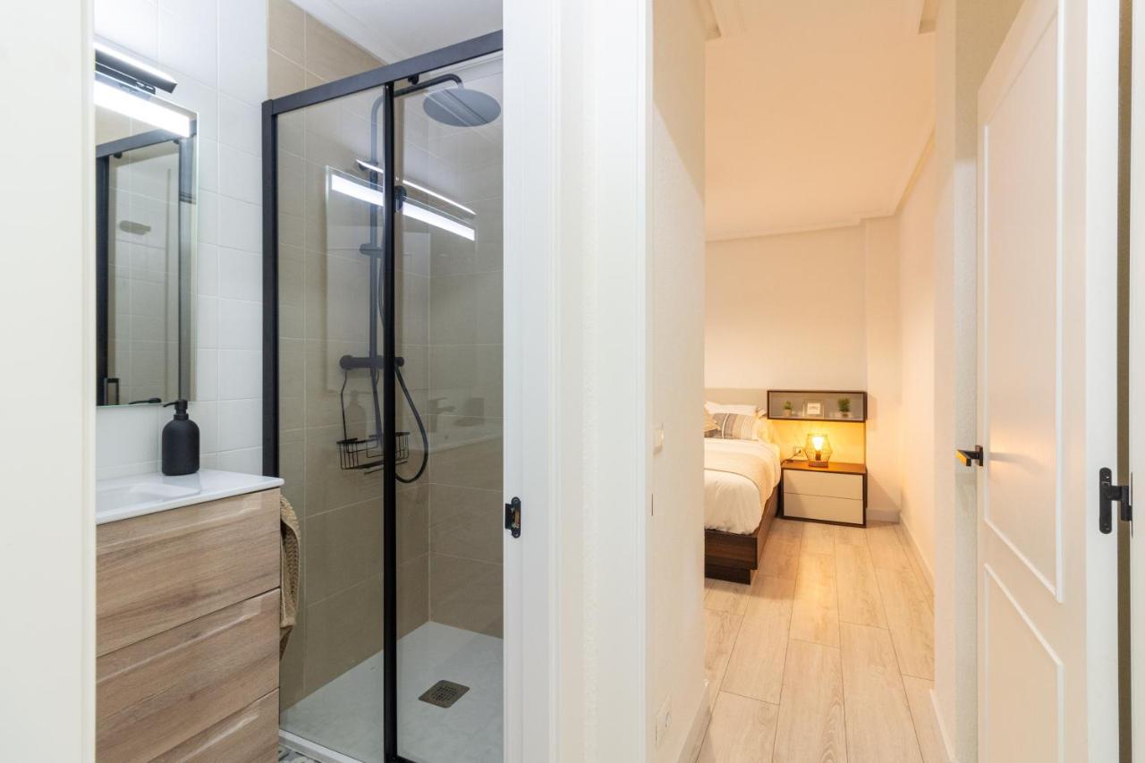 Apartamento PLAYA12 Gijón Esterno foto